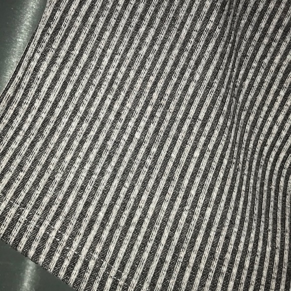 Crop top - Picture 2 of 2